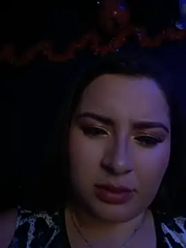 LunaDiaz999 - Explicit show in the bathroom
