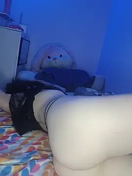 Nessa_noir26 - Aceite + culo en cámara 💧 🥵🍑✨️
