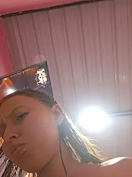 Khelmi - squirt fountain in my pussy virgin