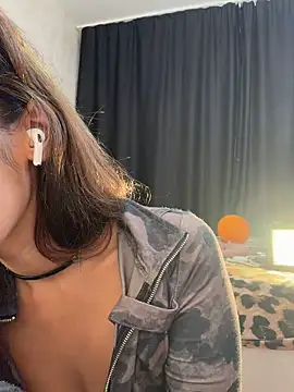 Lissa_kissyou - Finger in the ass + squirt video
