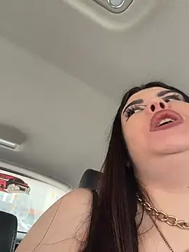 AmelliaDiamond - Full naked !caresses pussy