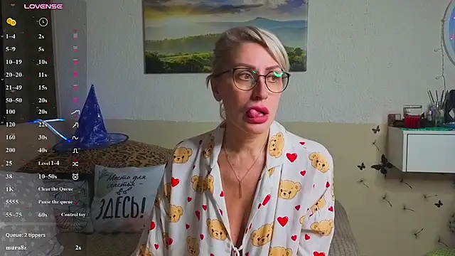 PamellaMurphy - take off your shirt