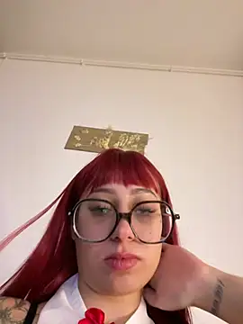 Queenlo_xxx - gagne 2 vidéos très HARD🔥