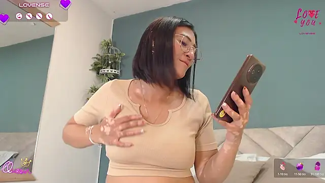 SharisWillian - Oil show + orgasm