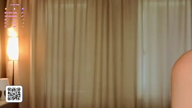 SunnySikarskie - suck on 2 fingers + more semen