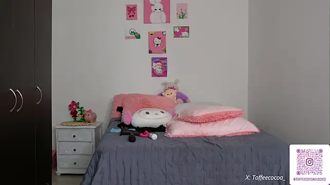 Sophi_lii - Dildo time