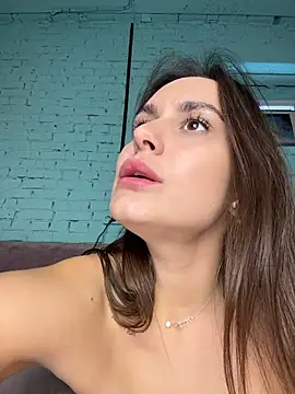AllaTousNew - squirt on your face