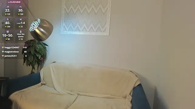 Bella_Ocean - put dpmi on panties + rub clit