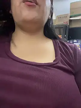 Kalani_Engel - showing ass, finger in the ass