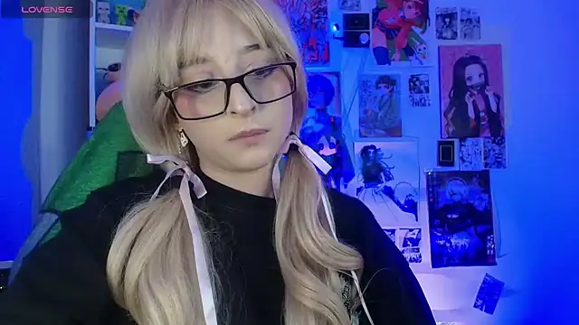 CelesteAyase - Pour oil on my body, make it shine