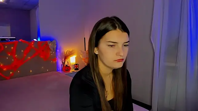 Laura_Leee - finger suck