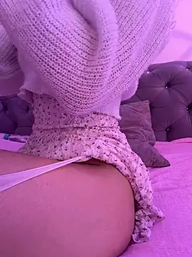Sweet_1Angel - Fingers in m pussy