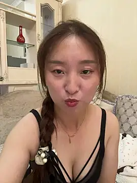 Lianer_520 - 感谢哥哥们对莲儿的支持