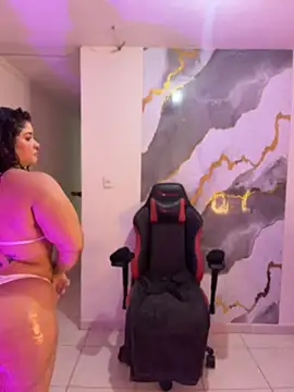 Vallitadelvalle - Rich kiss on the mouth👅😈