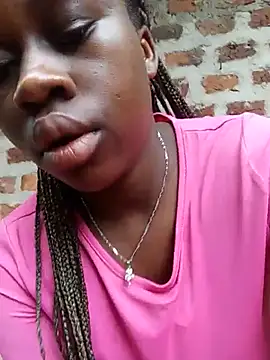 Sassy_boobs21 - Naked for daddy