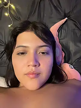 Alisson_carolina73 - We started playing with my butt