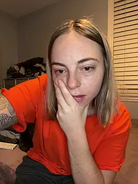 Jaseyrae - Just woke up, let’s shower together ❤️
