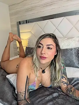 Miacoleman_ - sensual dance + oiled ass 🍑🔥