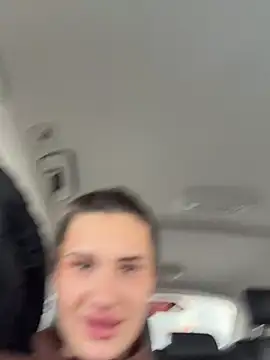 MiraReach - Sit on face + 2 fingers in pussy ❤️