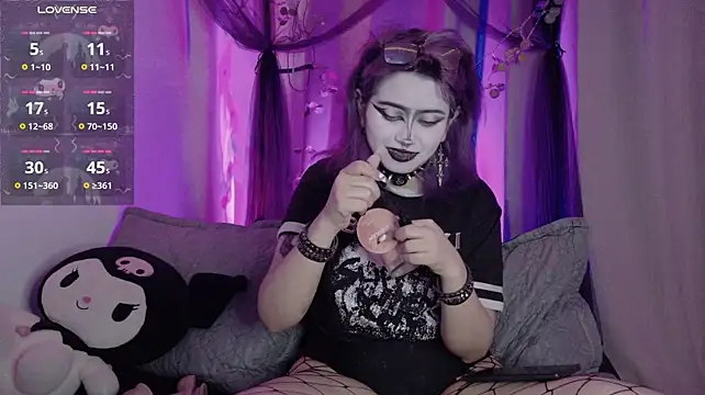 Navier__ - show boobs + pinch nipples ⚰️
