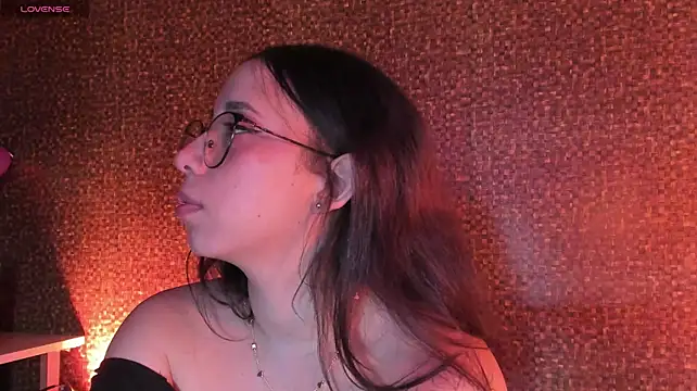 Apartment28 - 💦CUMMMM on her pretty face or mouth💦