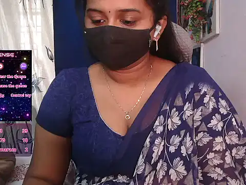 Pavani-Darling - ice on boobs in 5 mins