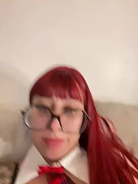 Queenlo_xxx - gagne 2 vidéos très HARD🔥