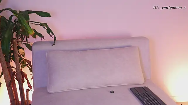Onlyemily_ - Control my body x4