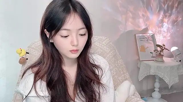 Wenwen8888 - 人被流星击中的概率是一百亿分之一,与你的相遇是比这更大的奇迹