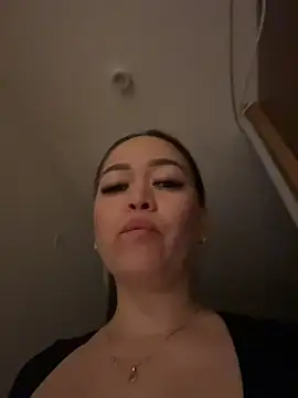 Danielavegax - Spank your hard ass