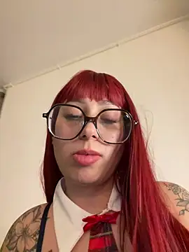 Queenlo_xxx - gagne 2 vidéos très HARD🔥