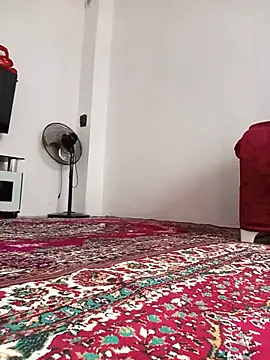 Saritaaaa - تعال شم طيزي 😋🫠