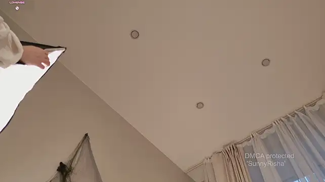 SunnyRisha - Heeeeeeeey