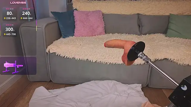 Tiny_Emmy