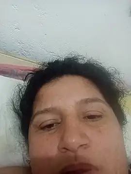MarilinCarolina - chupar dildo