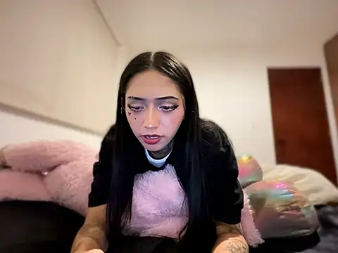 JIORYOvO - Fingers and naked 🦇🖤