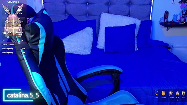 Kata_Bigboobs - two fingers in my pussy