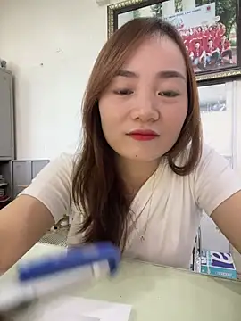 Lily_3324 - 50 hello 👋
