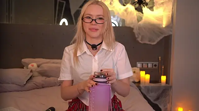 LexieLoree - Pussy fingering