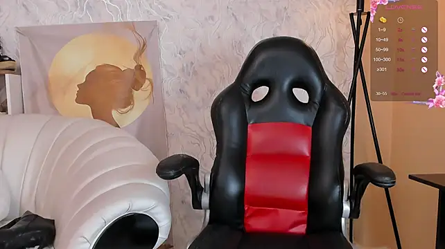 Sara_Gomez - Rub pussy under my nylons