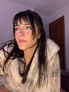 Ivy-777 - Control domi and naked