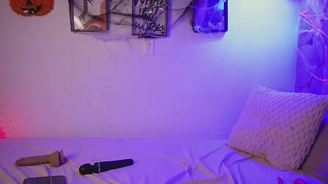 Daddysgirl1_ - get oil+naked+pinch nipples
