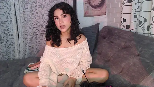 Sweet_Naz - to take off one's underwear 😛