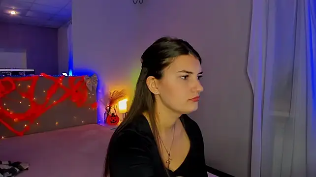 Laura_Leee - finger suck