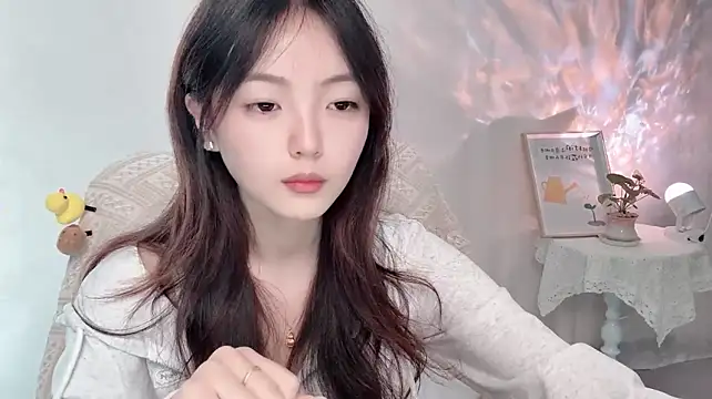 Wenwen8888 - 人被流星击中的概率是一百亿分之一,与你的相遇是比这更大的奇迹