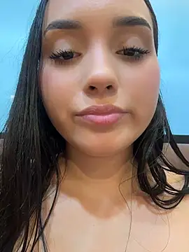 Sara-cherry - ✨SPIT YOUR BOOBS + SQUEEZE THEM✨