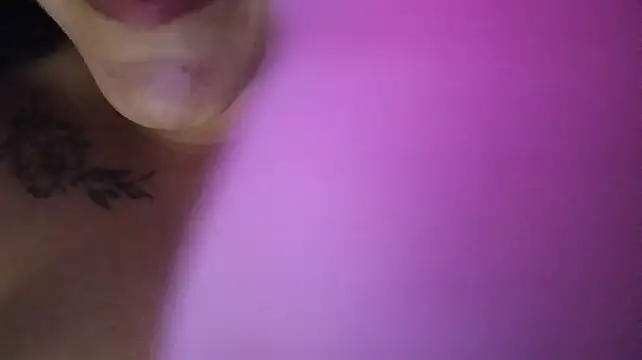 Kittysweetieprrr - squirt con dildo y plug🫦
