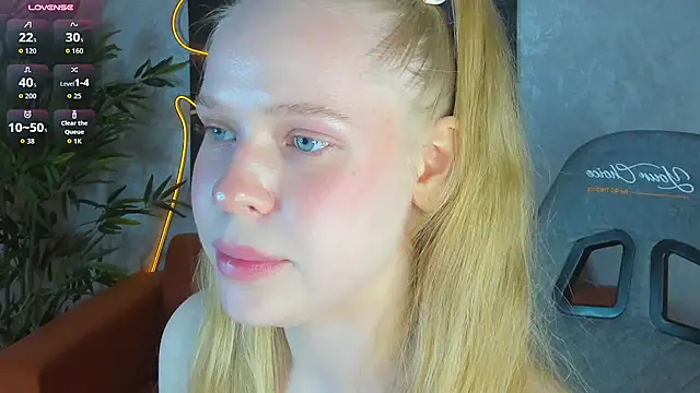Sweet_Angelll - Make my playful pussy very wet