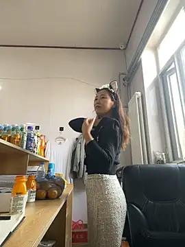 Da-mimi666 - 完成可选：小粉插入M腿、后入视角、骑乘视角、疯狂揉奶子、撒娇叫老公、舔手指诱惑