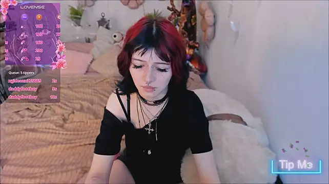 Ashley_Veil - HANDBRA TEASE